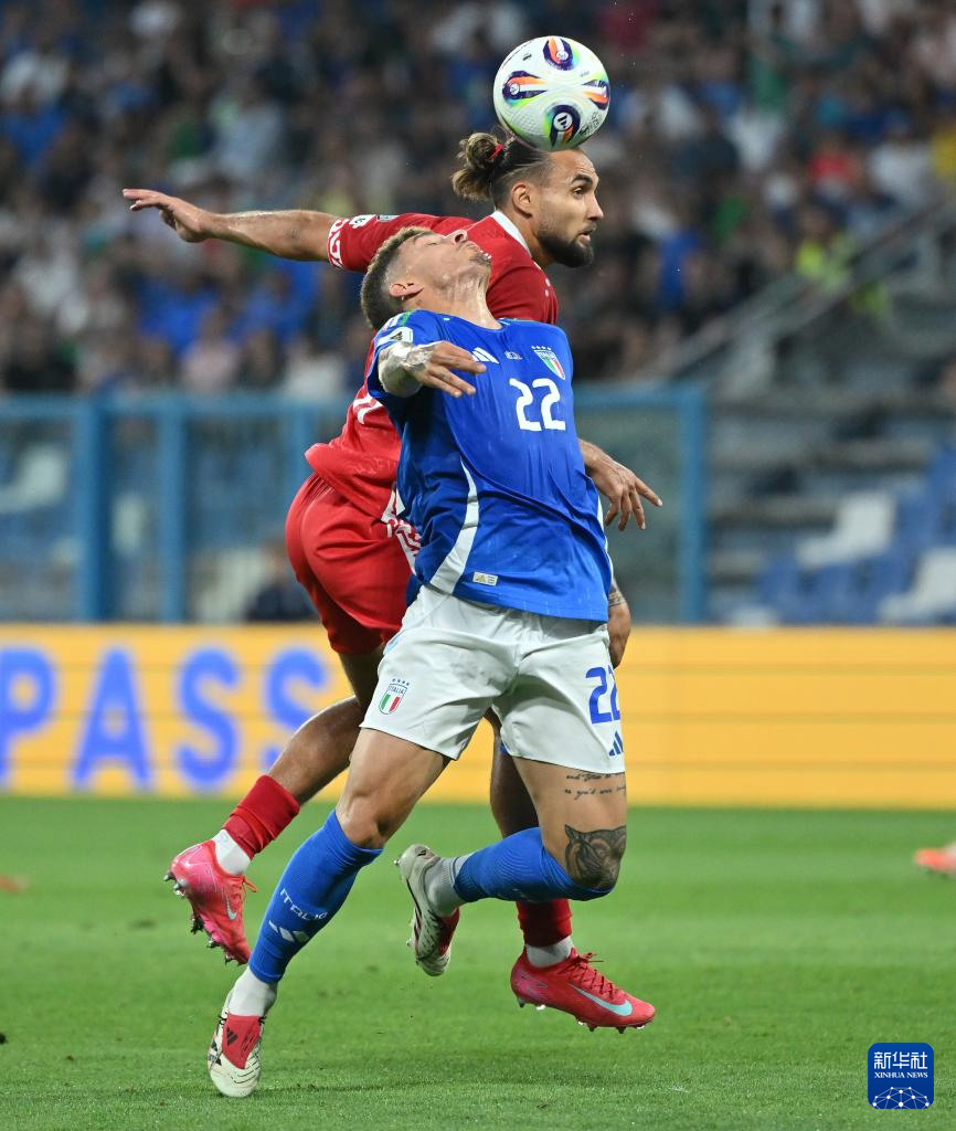 包含摩尔多瓦队努力拼搏，艰难晋级下一轮的词条