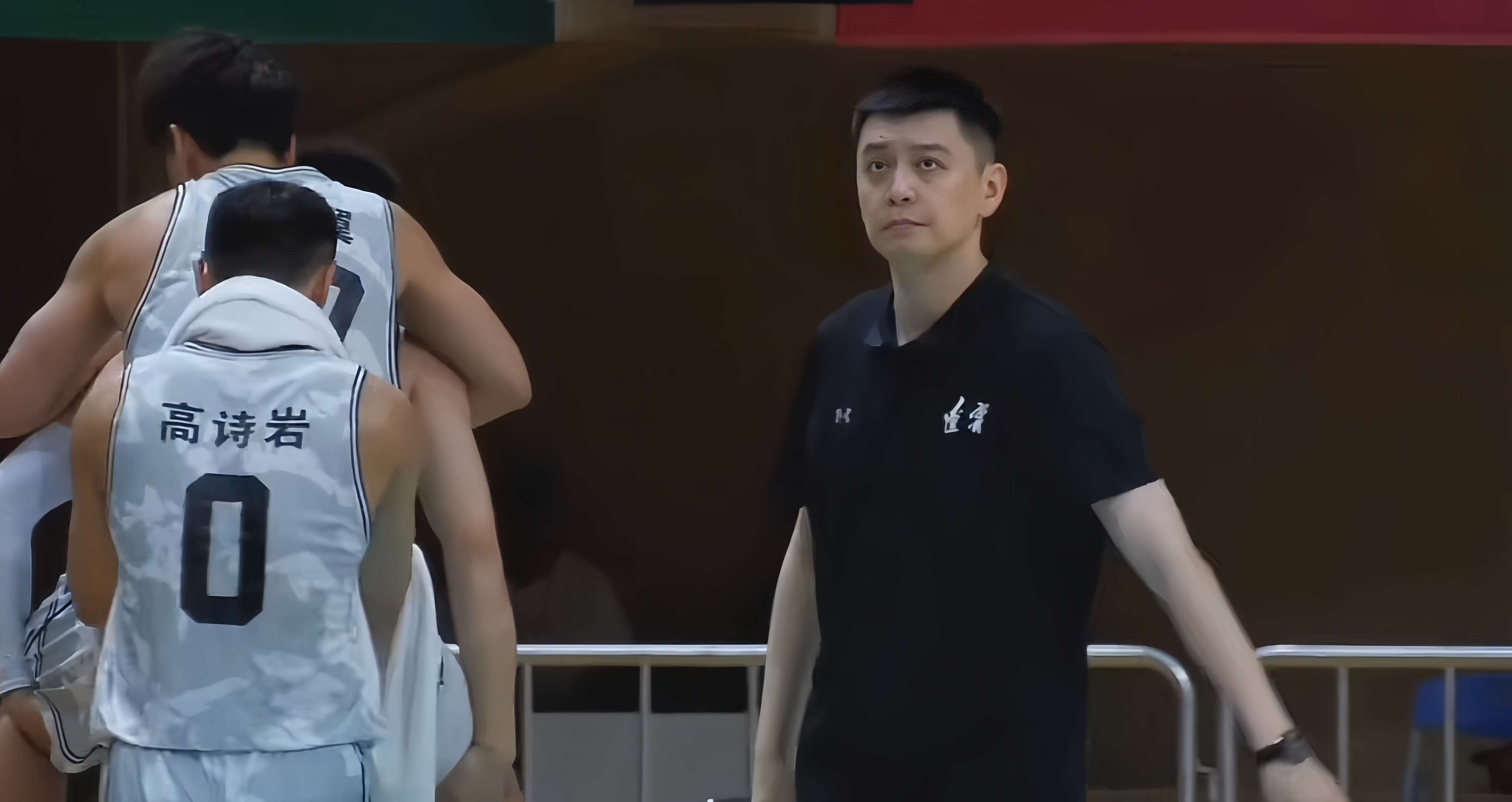 河南男篮迎战打破连败,重振士气 河南男篮迎战打破连败,重振士气