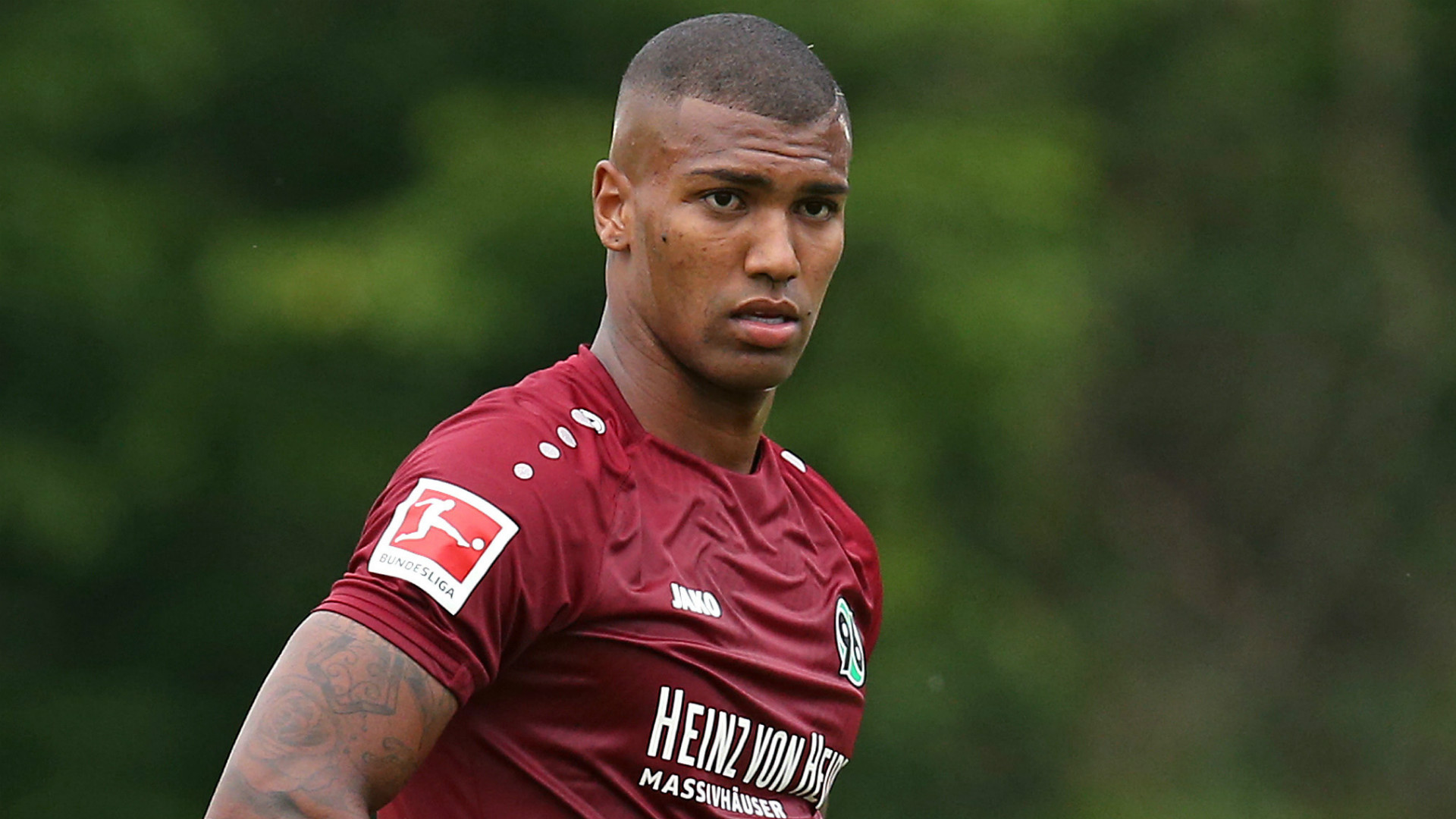 关于桑普多利亚主场告捷，保级前景明朗的信息