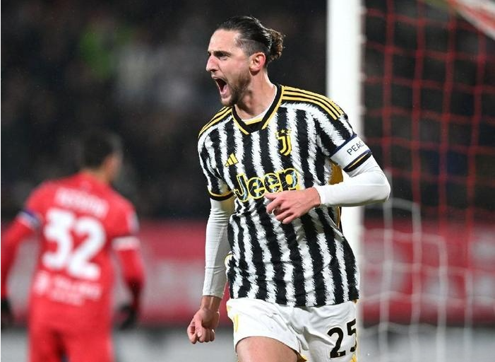 尤文图斯中场大将受伤，战术调整成焦点的简单介绍