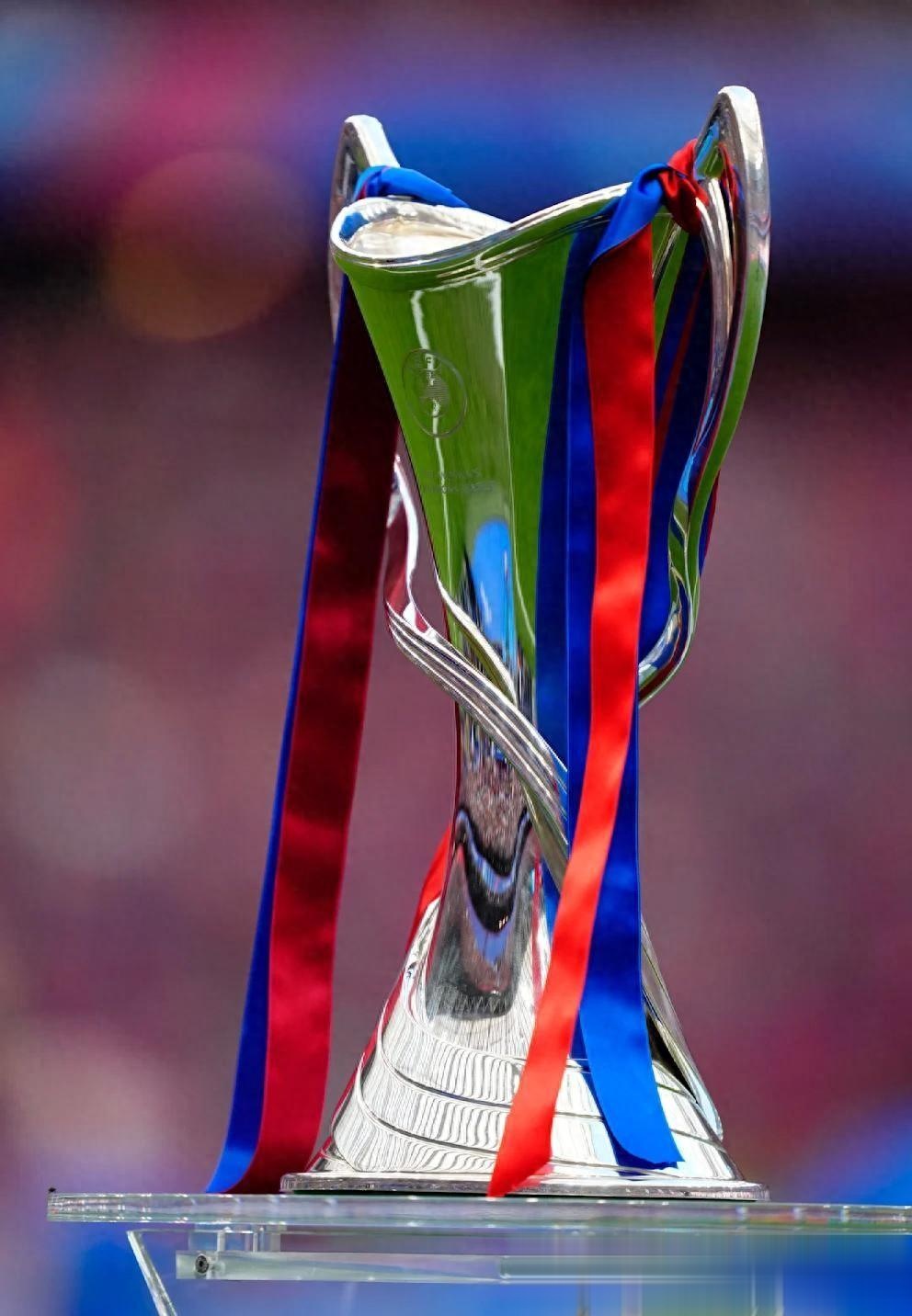 欧洲杯资格赛中的黄金一代表现的简单介绍