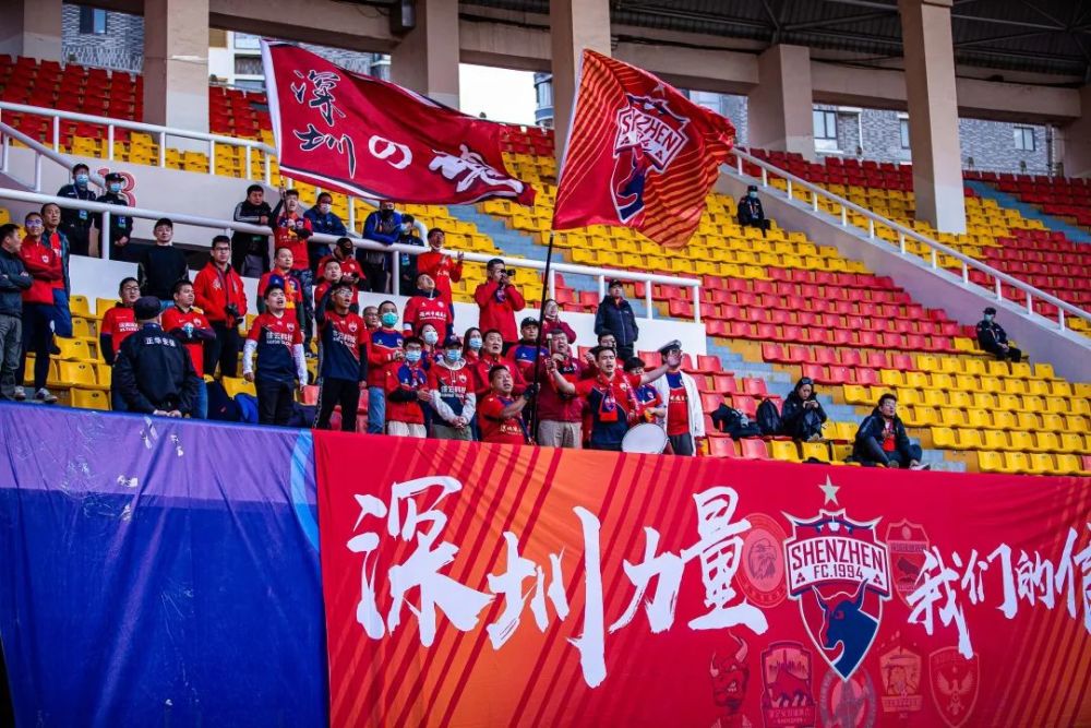 深圳佳兆业负于对手，赛季阶段性总结与展望的简单介绍