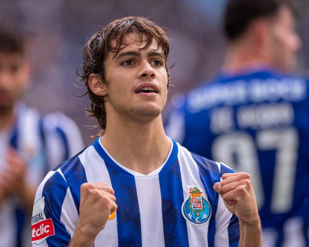 尤文图斯出局，波尔图成功晋级的简单介绍