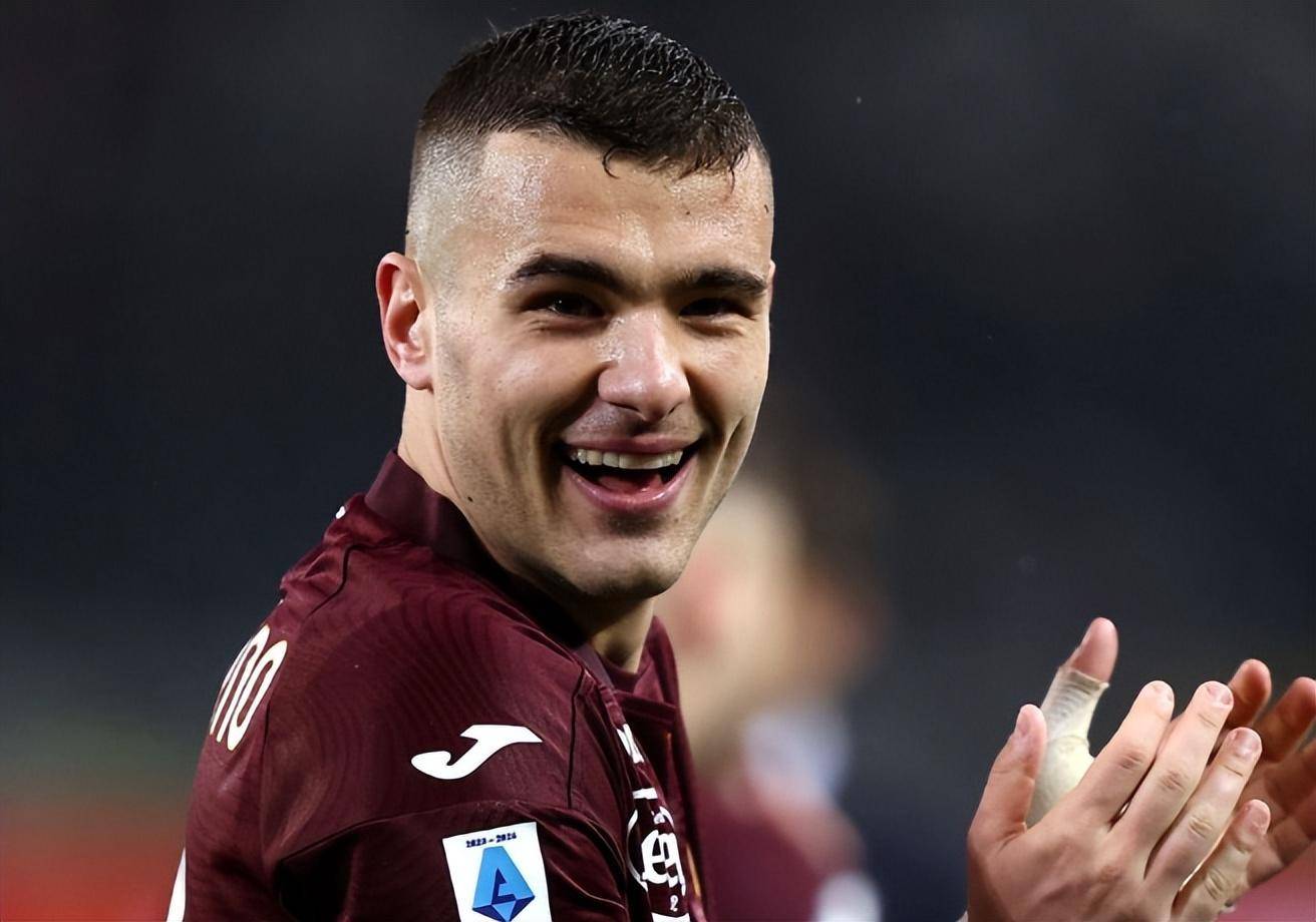 意大利豪门传来好消息，足球界热议的简单介绍