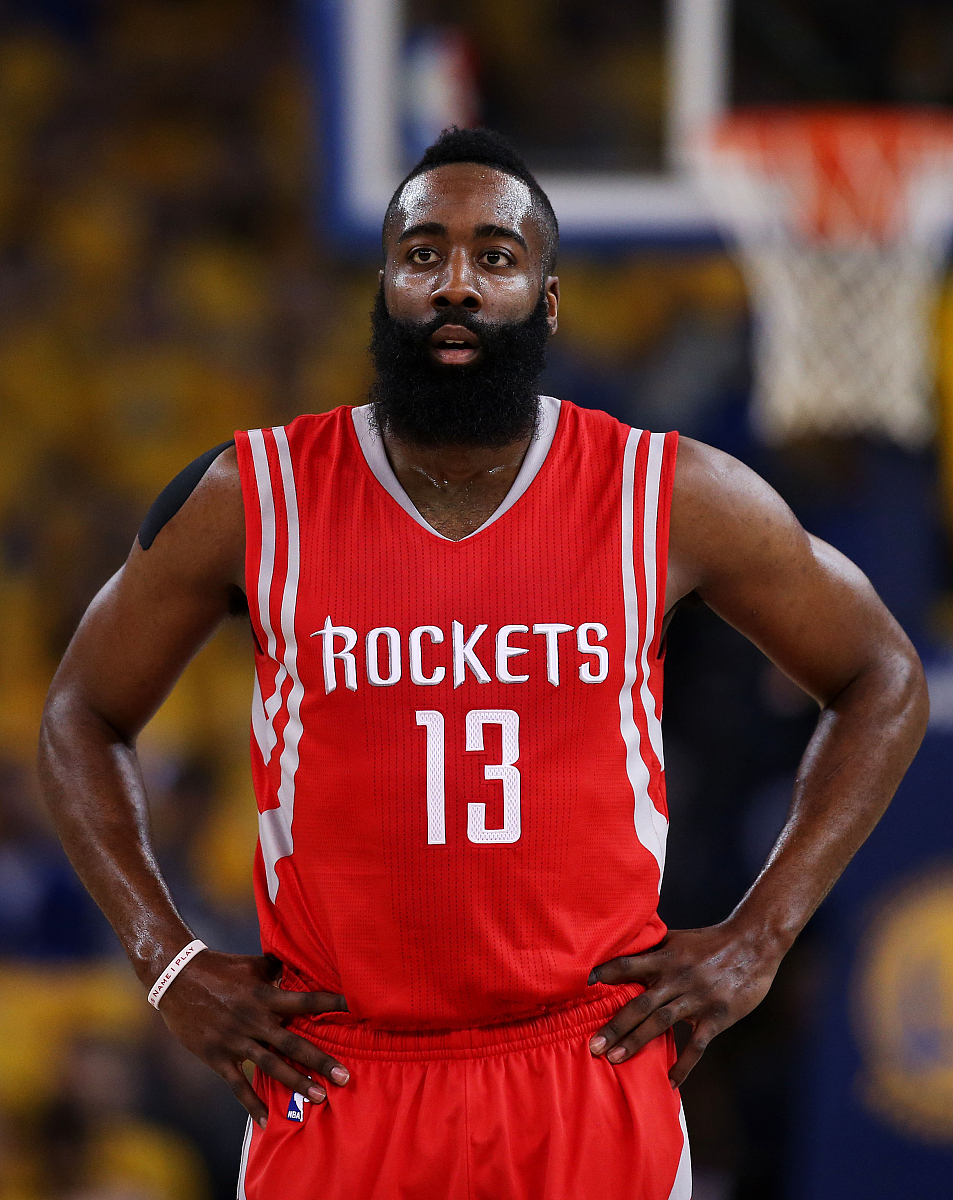 火箭惨败老鹰，哈登30分全场最高