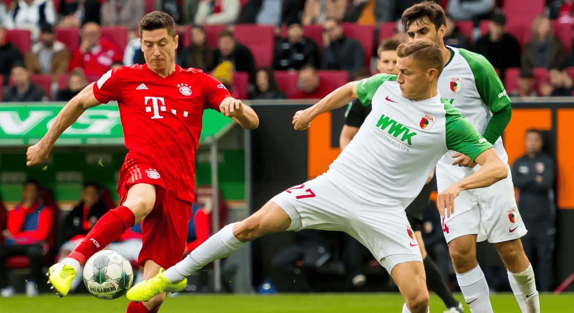 慕尼黑拜仁队实力横溢，一举击败对手